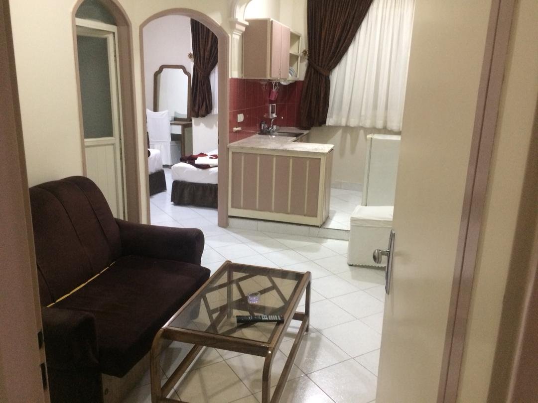 مسافرخانه ممتاز تیراژه واحد سه تخته 2