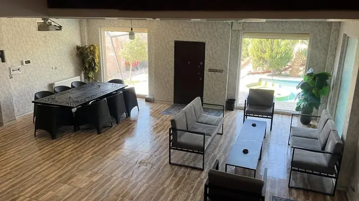 ویلا دوخوابه استخردار چهارفصل زعفرانیه