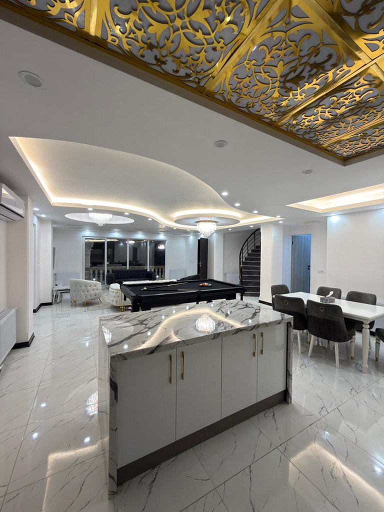 ویلا چهارخوابه استخردار آبگرم عمارت
