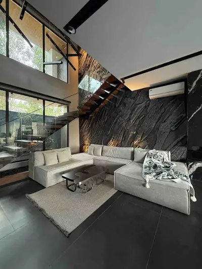 ویلا چهارخوابه استخردار تریپلکس اسپشيال