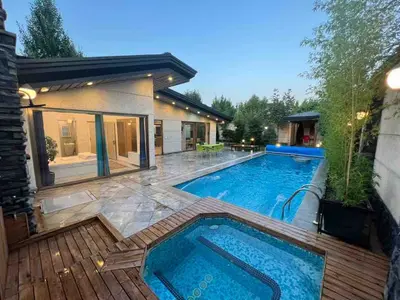 ویلا دوخوابه استخردار آبگرم دریاچه