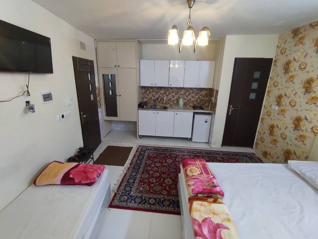 اجاره سوئیت خانه مسافر فخری 1 سه تخته مشهد