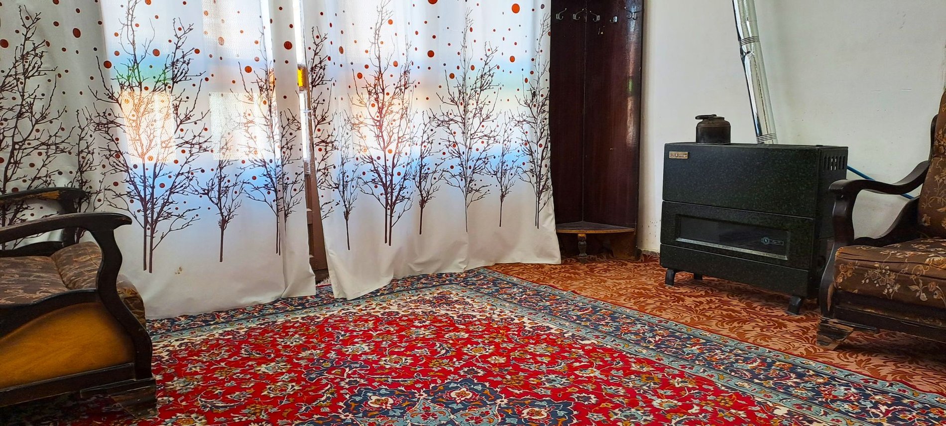 خانه مادری - واحد ارغوان