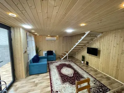 کلبه دوخوابه چوبی دارافکن