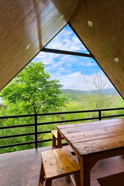 کلبه دوخوابه سوئیسی جکوزی دار دم زنون