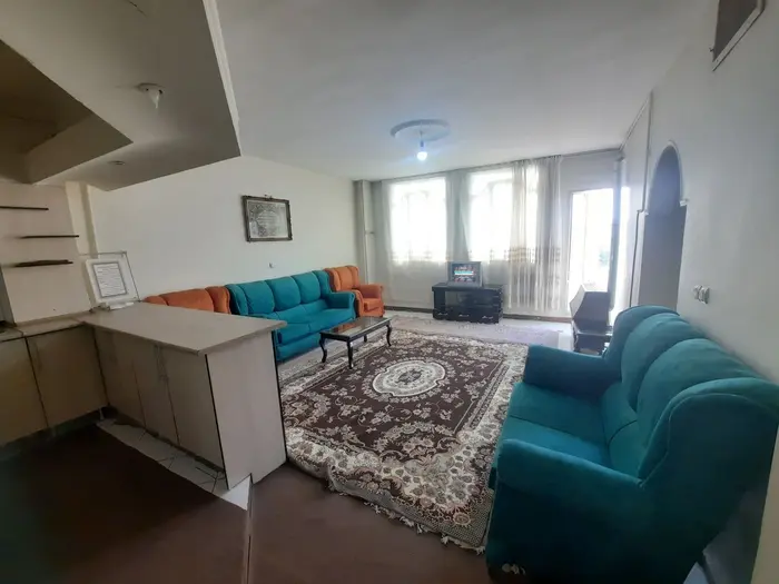 آپارتمان دوخوابه لاله ۲