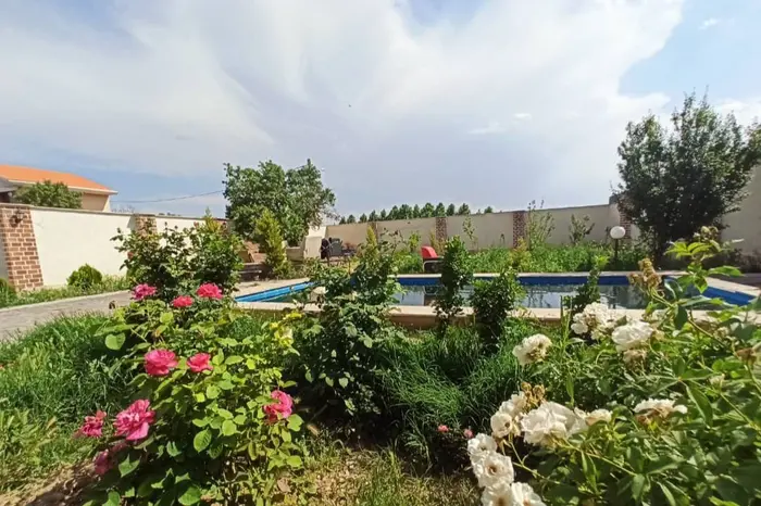 ویلا دوخوابه- استخردار سرپوشیده زنبق 2