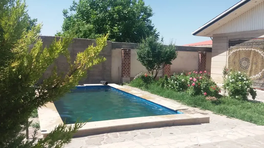 ویلا دوخوابه- استخردار سرپوشیده زنبق 2