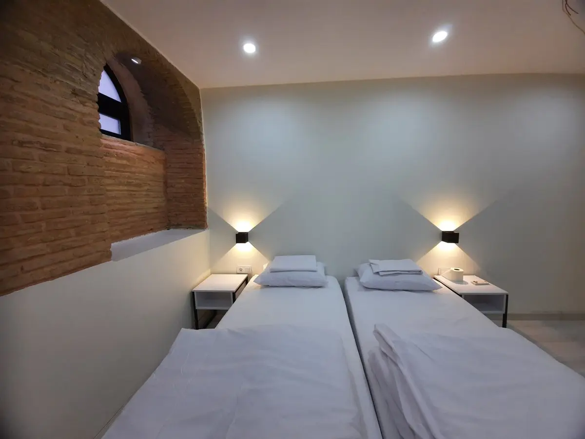 هاستل هریتیج - واحد دابل استاندارد 201 - اتاق سنتی