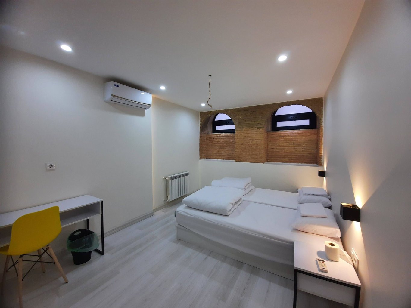 هاستل هریتیج - واحد دابل استاندارد 202