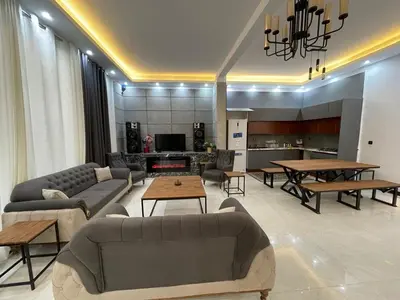 ویلا چهارخوابه استخردار آبگرم آلوارس