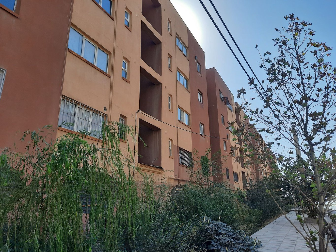 آپارتمان دوخوابه پیام 3 - نمای ساختمان