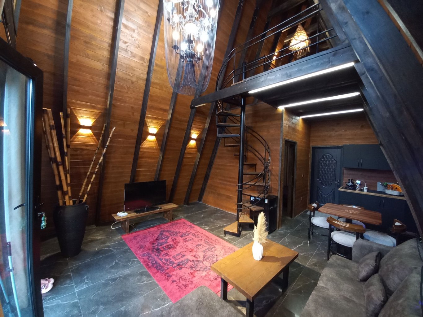 دوخوابه سوئیسی استخردار آبگرم آسو