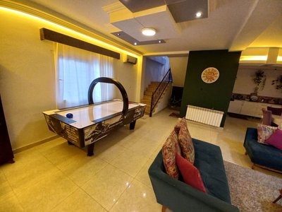 ویلا دوخوابه استخردار آبگرم ونیز