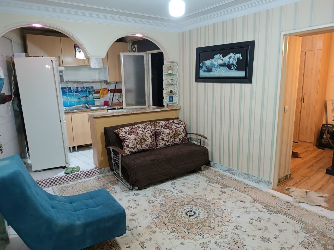 آپارتمان یک خوابه امام حسین واحد ۸