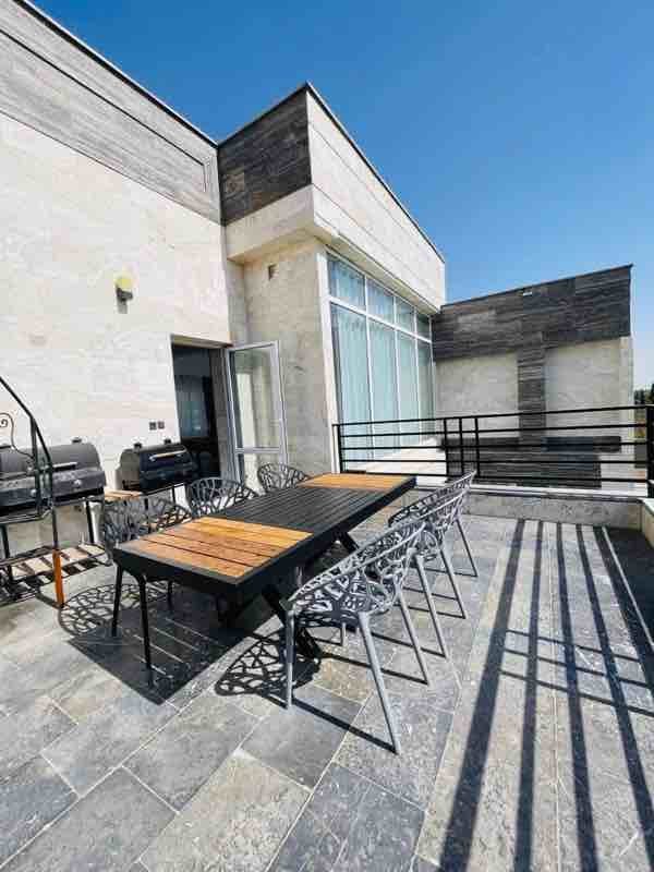 ویلا سه خوابه استخرسرپوشیده آبگرم عمارت ماندگار