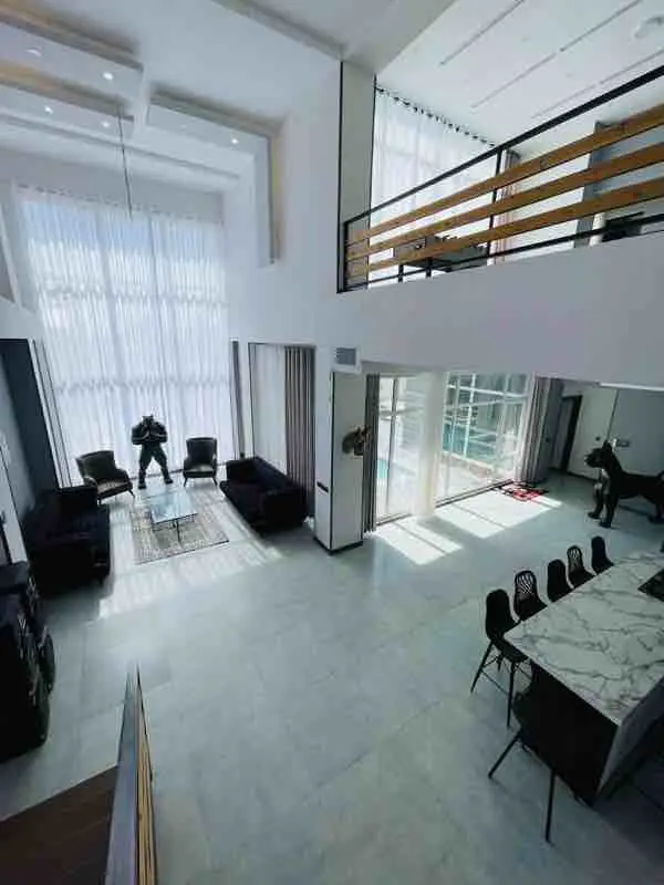 ویلا سه خوابه استخردار آبگرم عمارت ماندگار - انتخاب عنوان تصویر