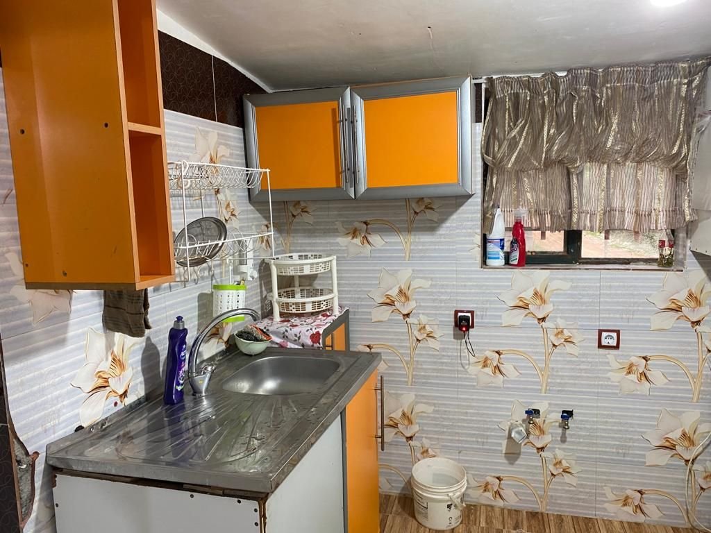 یک خوابه جنگلی چشمه