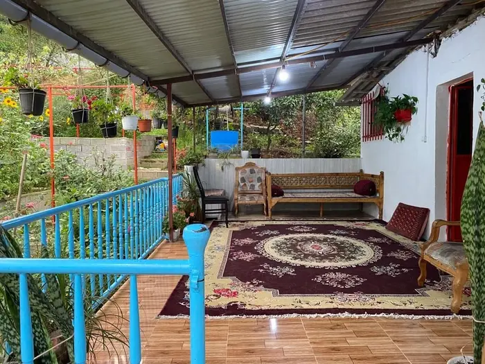 کلبه یک خوابه جنگلی چشمه