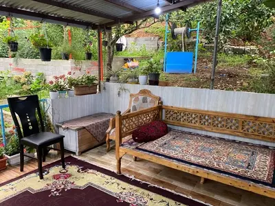 کلبه یک خوابه جنگلی چشمه