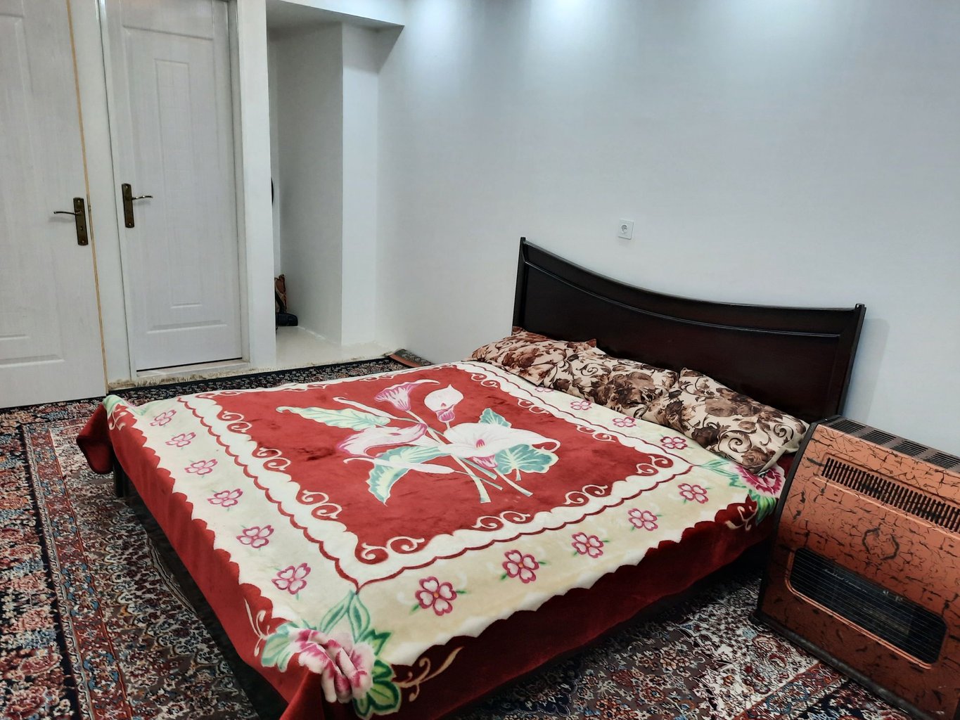 سوئیت یک خواب اخلمد 1 - اتاق خواب