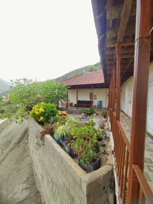 کلبه یک خوابه سنتی مادربزرگ