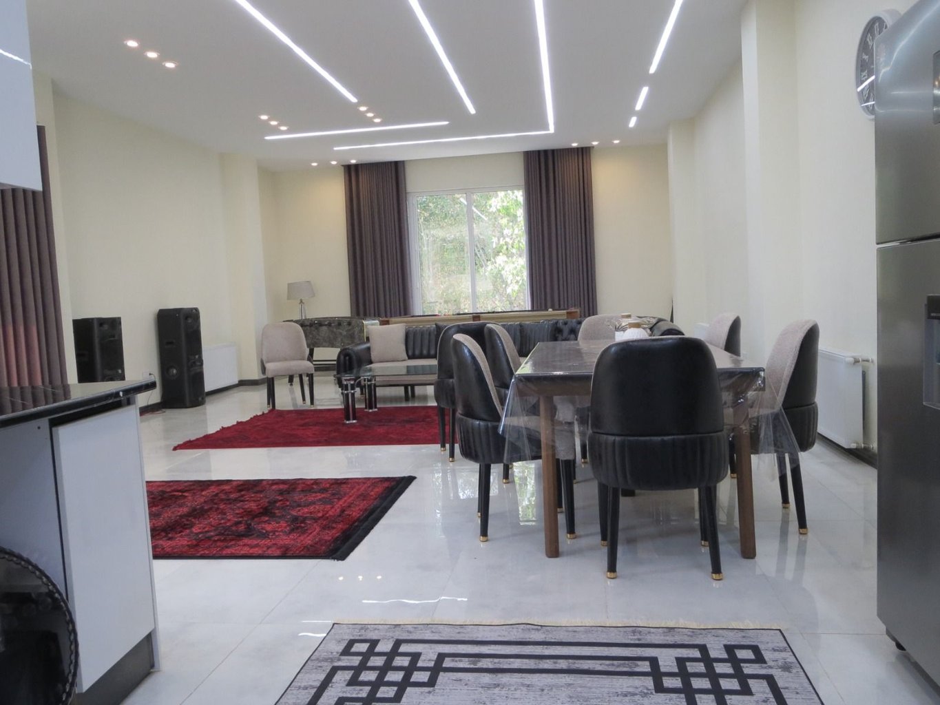 ویلا سه خوابه دوبلکس استخردار آبگرم باغستان یکم