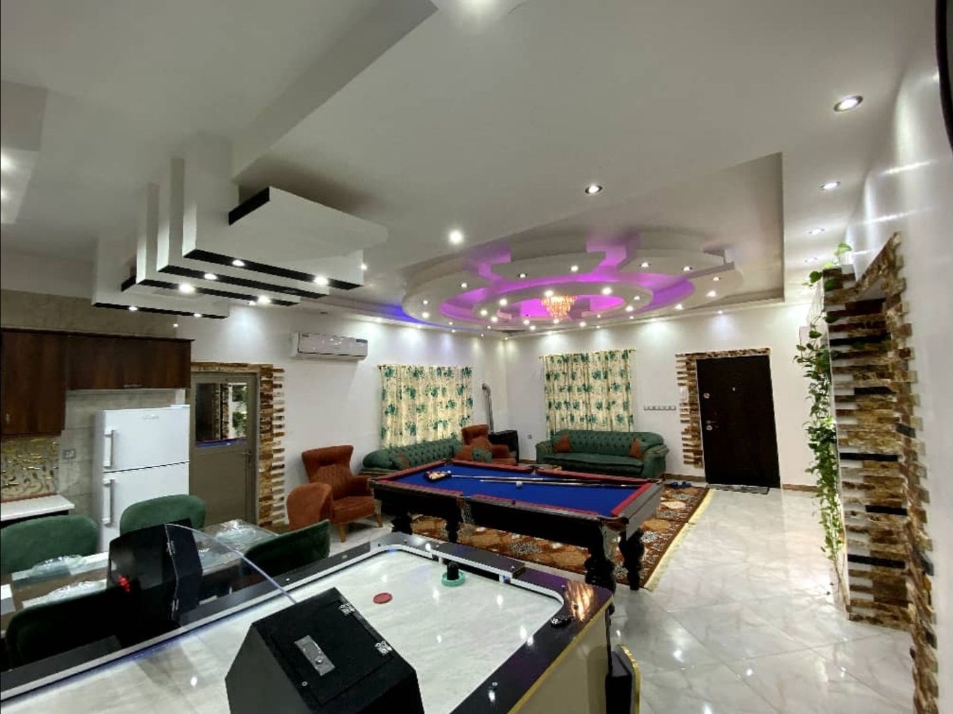 سه خوابه استخردار آبگرم مهدیار