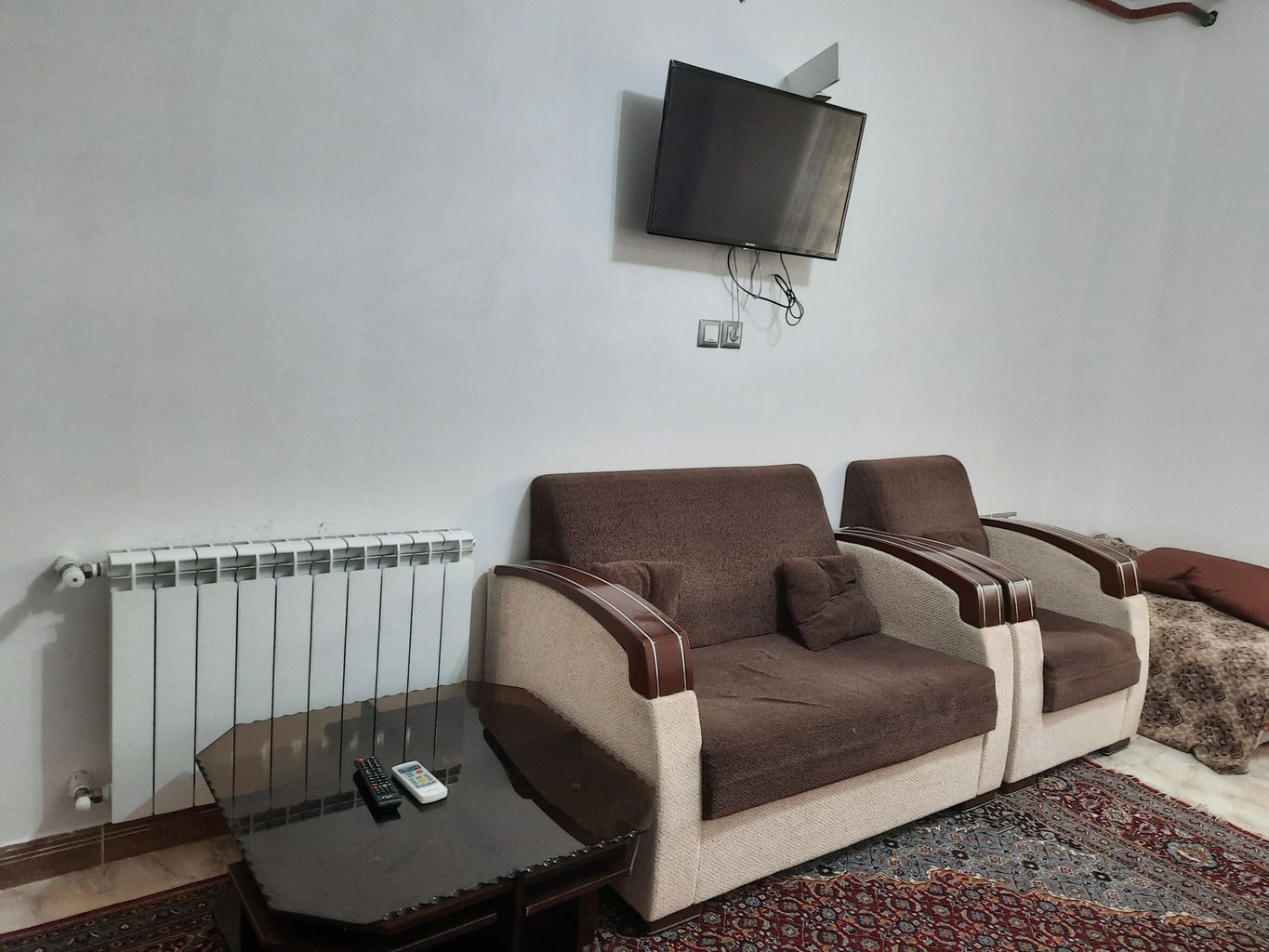 سوئیت فلت رستم نژاد