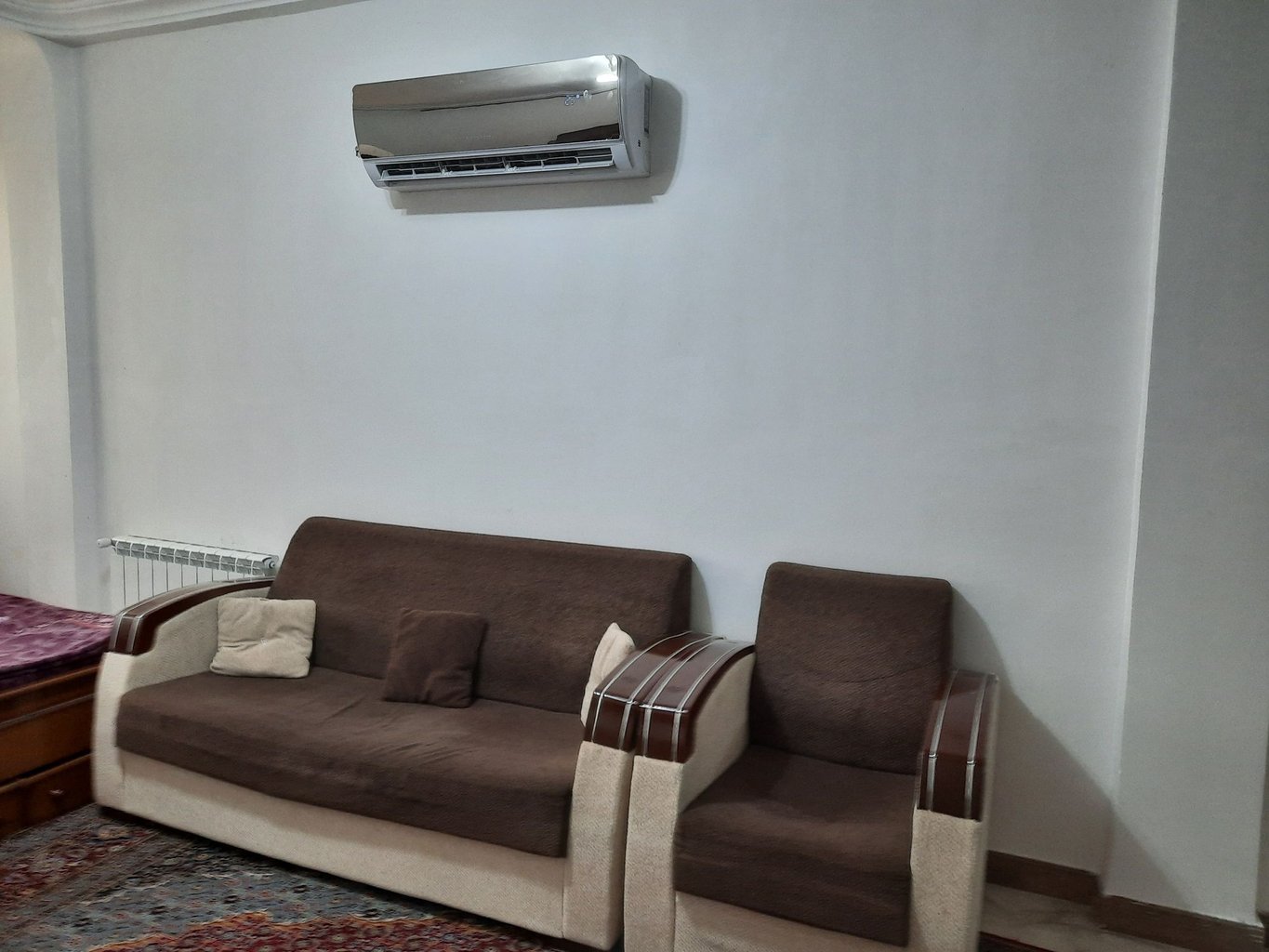 سوئیت فلت رستم نژاد