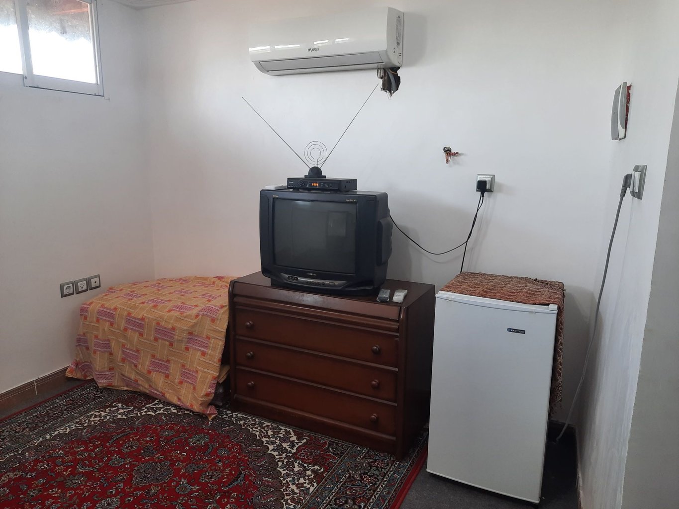 سوئیت فلت رستم نژاد 2