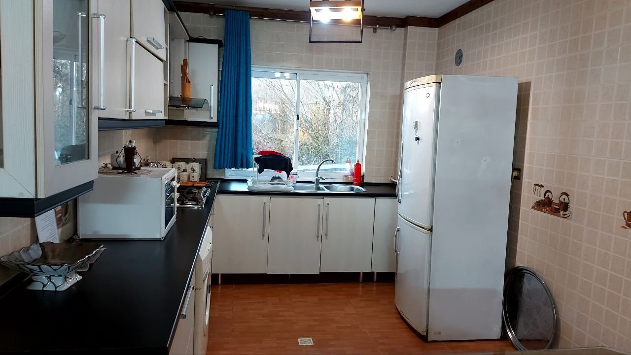 ویلا سه خوابه استخردار آبگرم سلنا 1 - آشپزخانه 