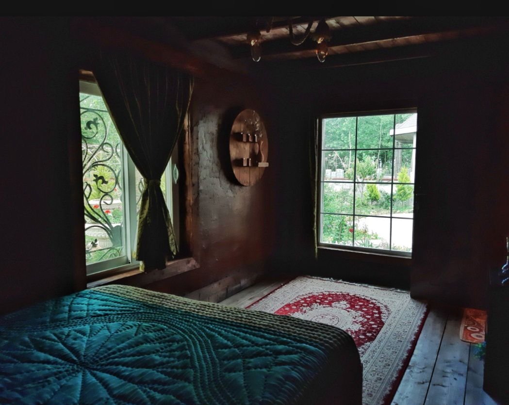 ویلا کلبه ساحلی چوبی