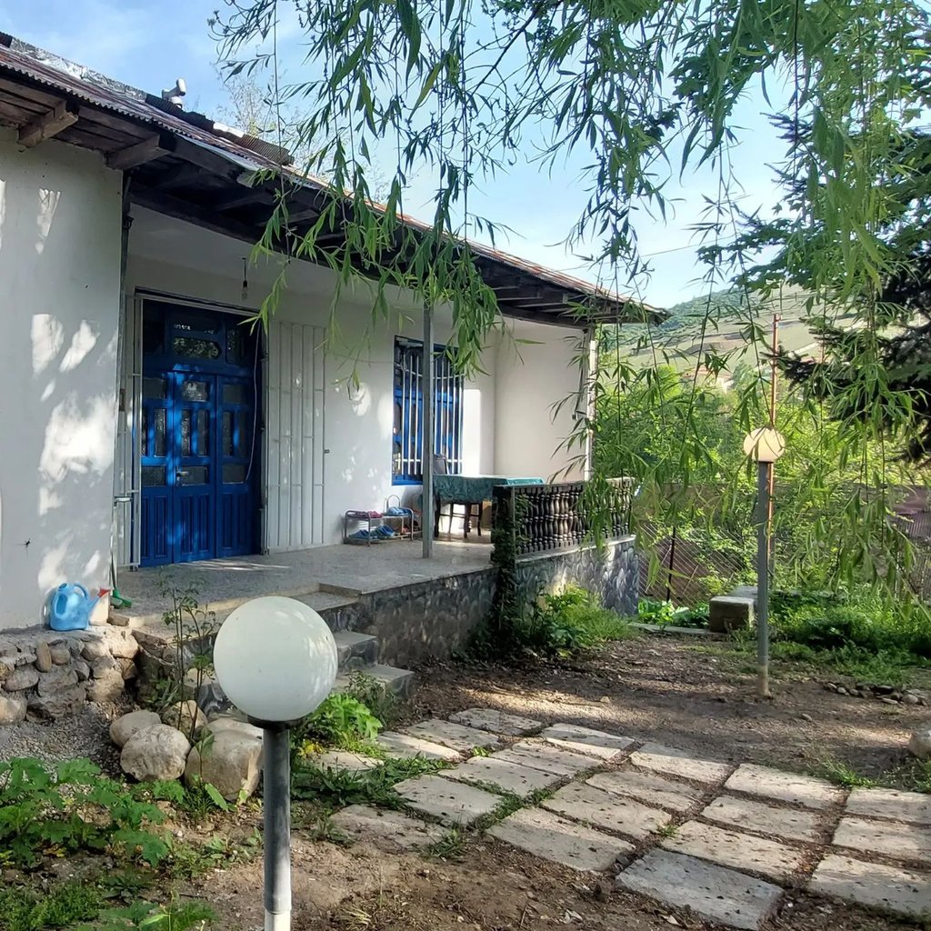 دوخوابه اِستوگا