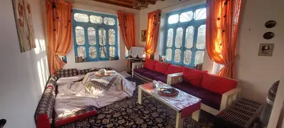 کلبه دوخوابه جنگلی دیلا‌نشین