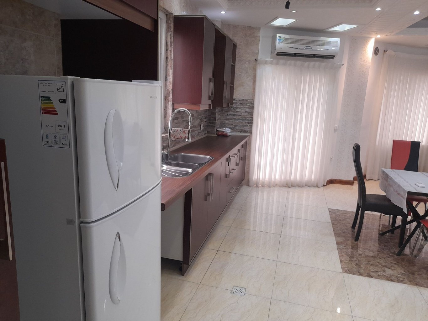 دوخوابه دهکده رویایی