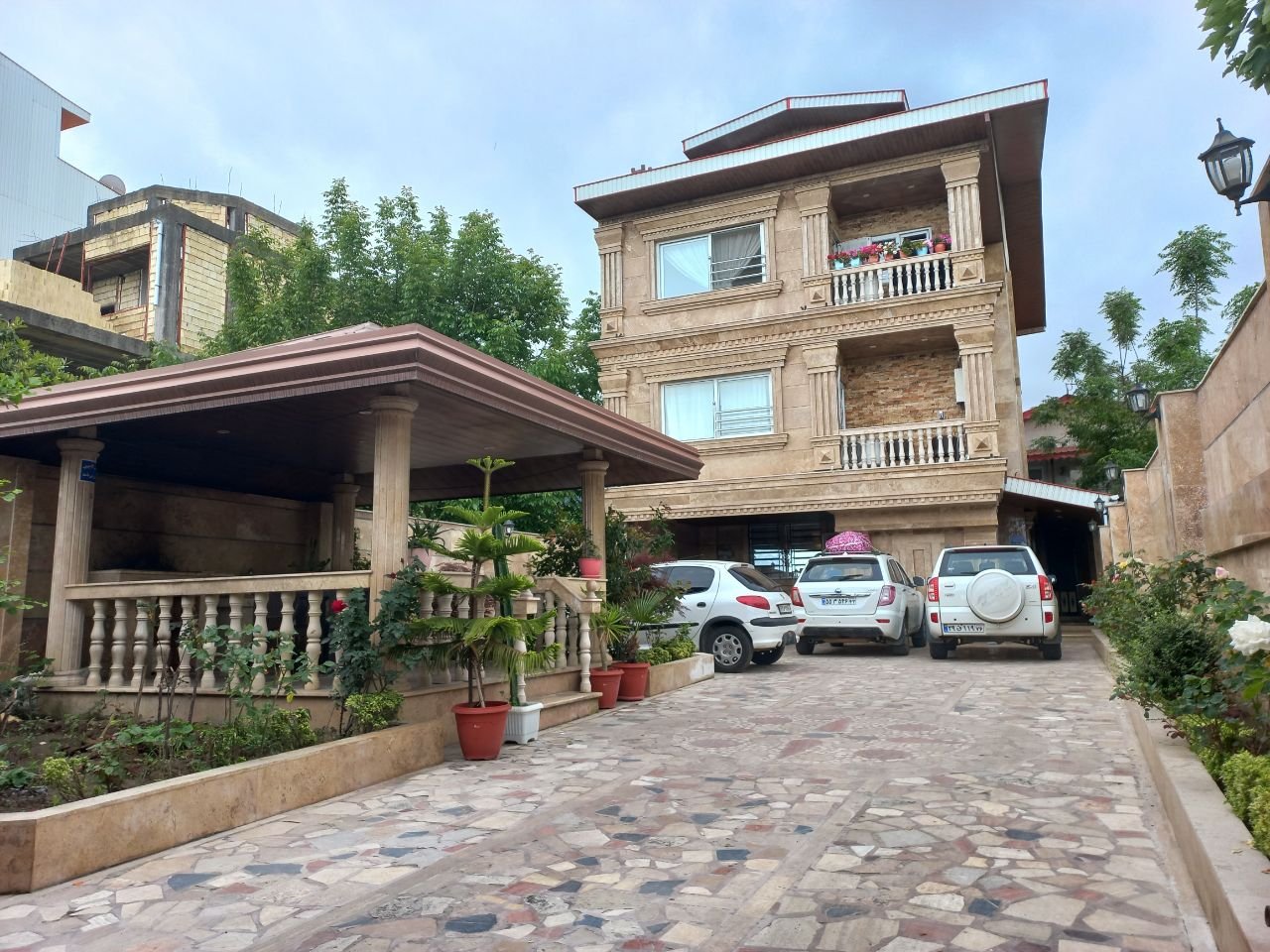 آپارتمان یک خوابه سیامک