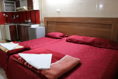 مجتمع اقامتی موسوی - واحد سه تخته 101