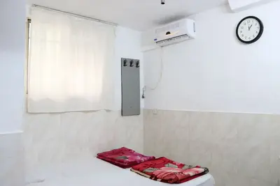 اقامتگاه سنتی قاسمی - واحد چهارتخته 2