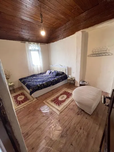 کلبه یک خوابه دهکده شفیق