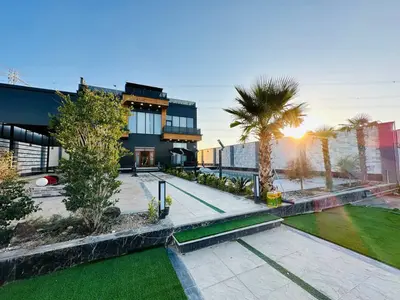 ویلا سه خوابه استخردار آبگرم الماس مشکی