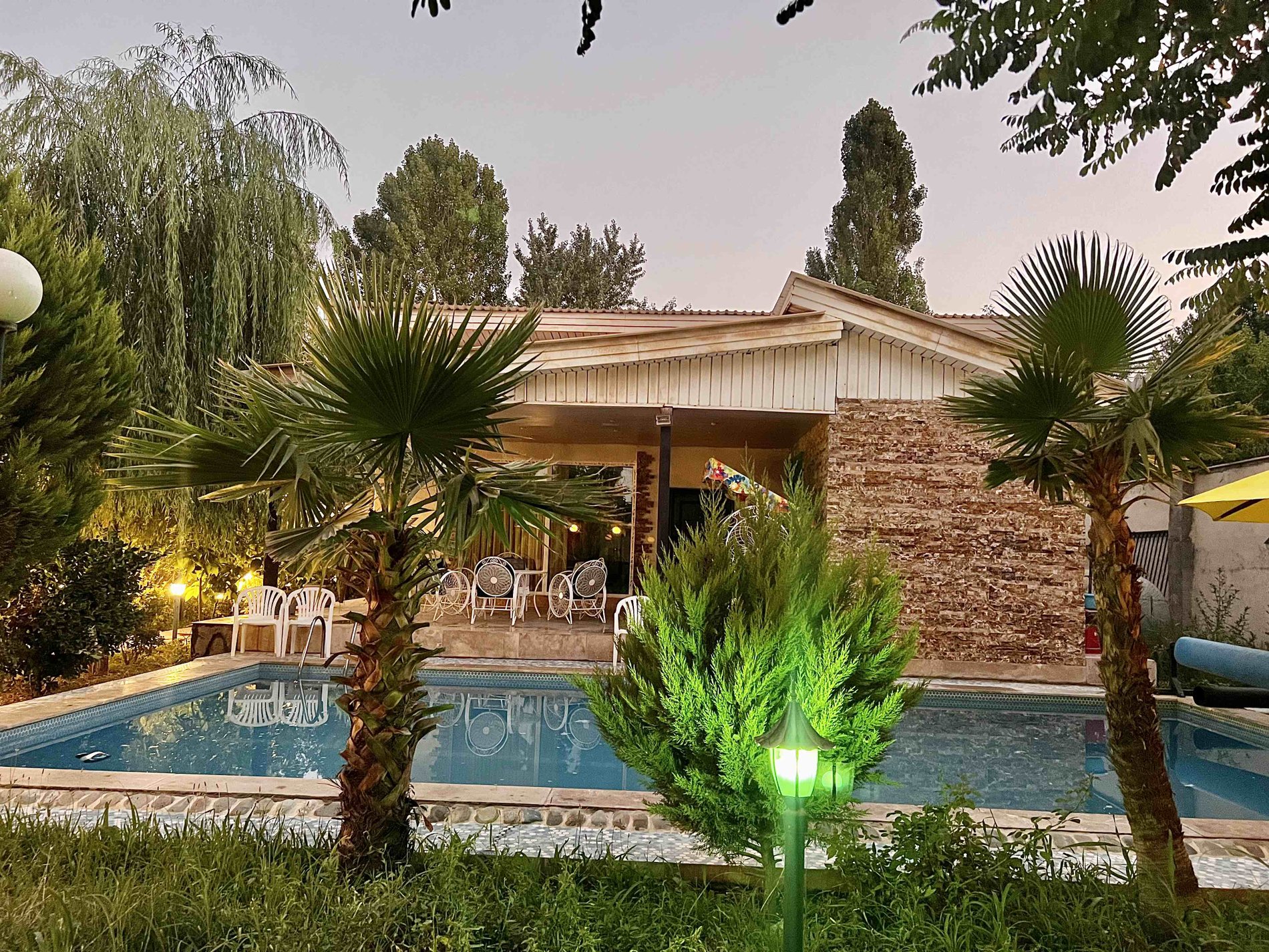 دوخوابه باغ تهراندشت