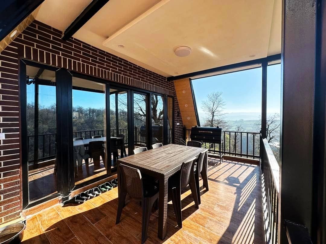 دوخوابه سوئیسی افرا 2