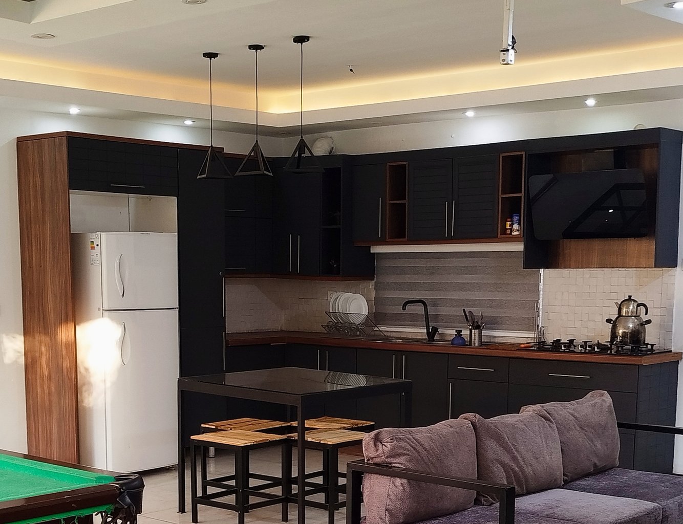 دوخوابه استخردار ایران زمین