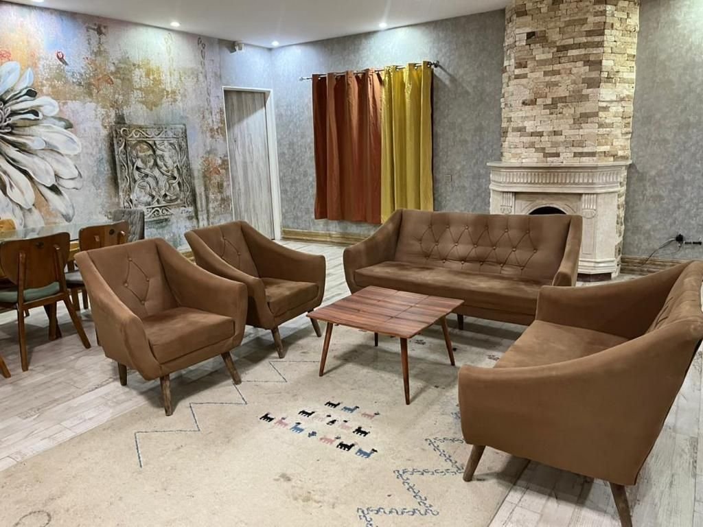 سه خوابه استخردار آبگرم عطر سیب