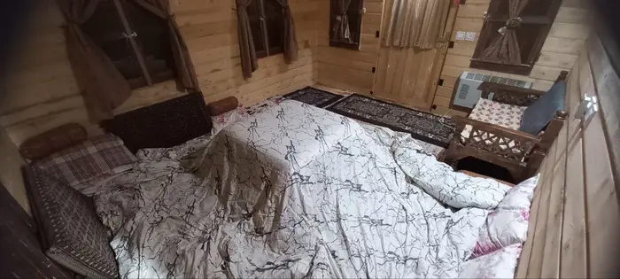 کلبه فلت چوبی دوبلکس کشار سولقان - کرسی در فصول سرد 