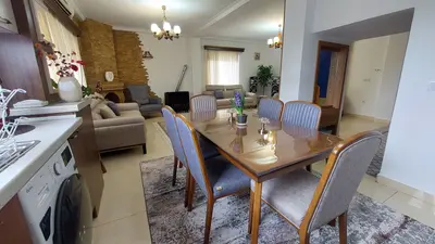 ویلا دوخوابه استخردار آبگرم غرب