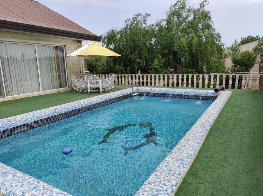 ویلا یک خوابه استخردار آبگرم نائینی -