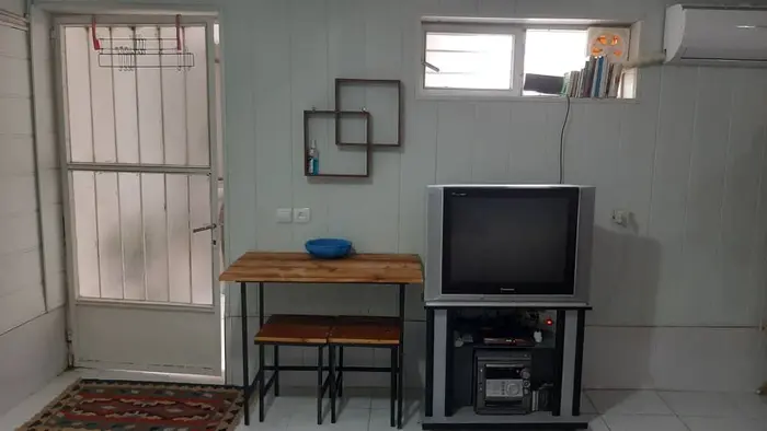 سوئیت فلت نگار -   