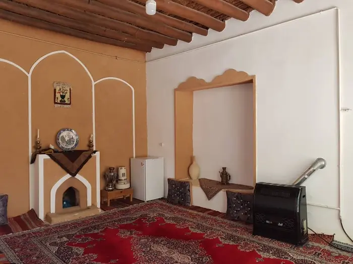 بوم گردی نی چشمه - واحد گوشواره